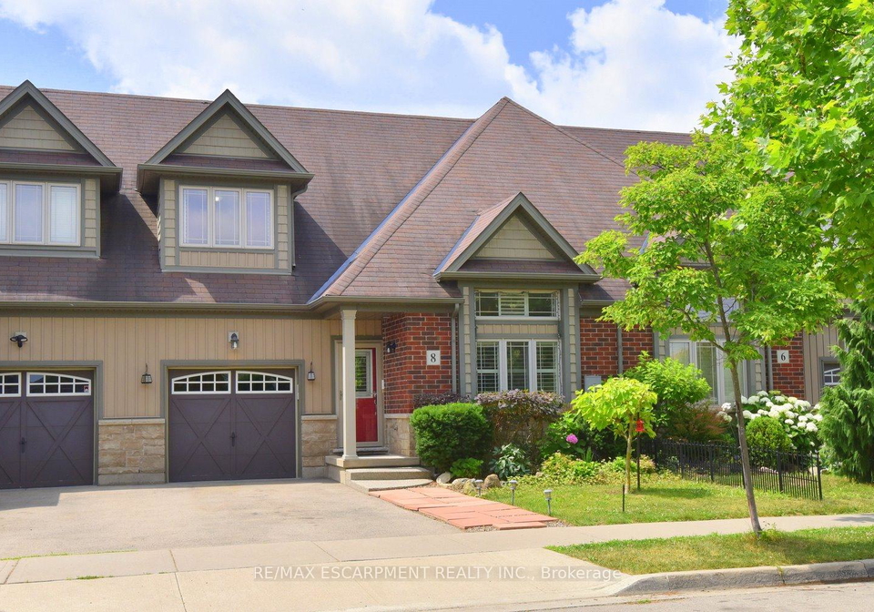 8-valiant-circle-hamilton-ontario-x12278937