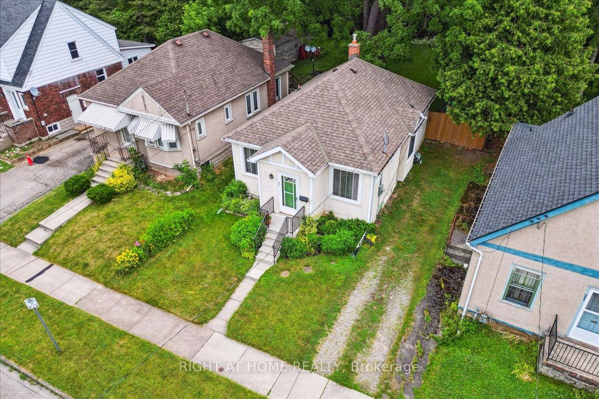 223-broadway-avenue-hamilton-ontario-x12278960