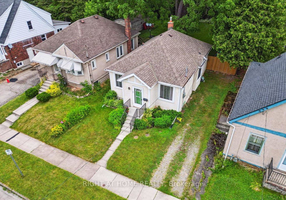 223-broadway-avenue-hamilton-ontario-x12278960