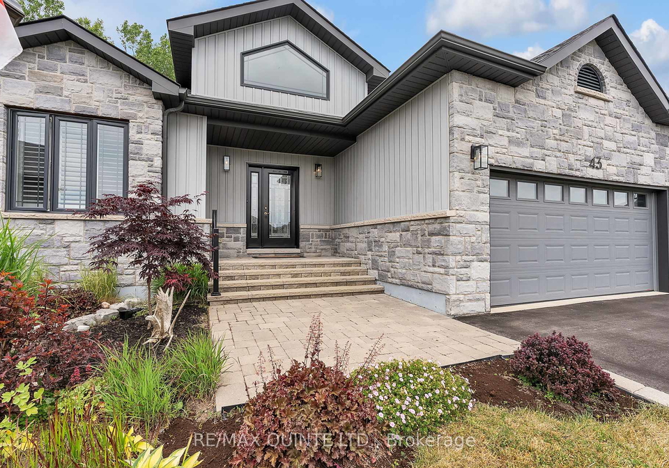 43-conger-drive-prince-edward-county-ontario-x12279014