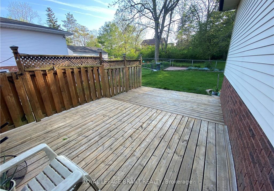 25-goods-lane-brantford-ontario-x12279032