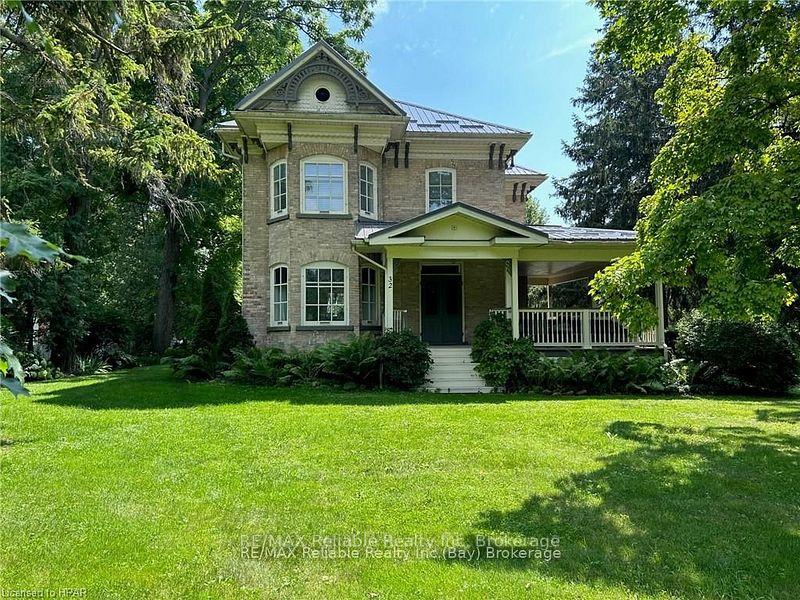 32-bayfield-terrace-bluewater-ontario-x12279041