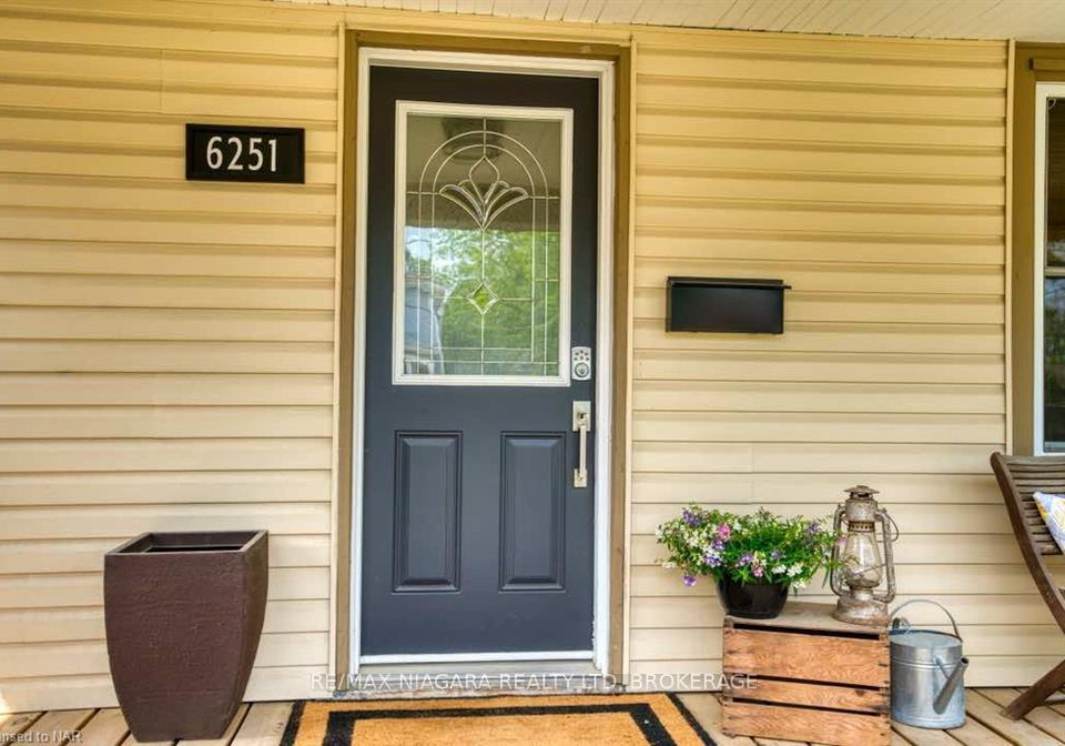 6251-crawford-street-niagara-falls-ontario-x12279052