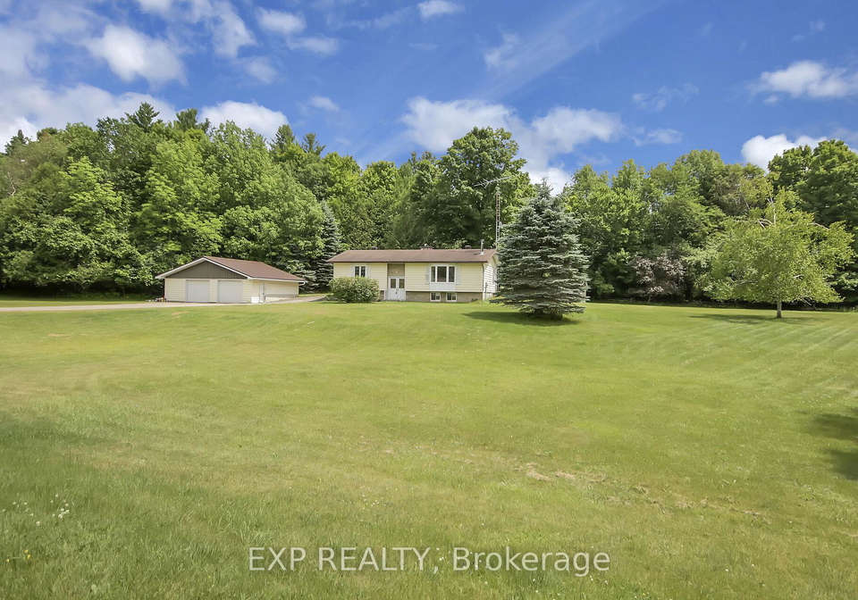 182-robertson-drive-lanark-highlands-ontario-x12279079
