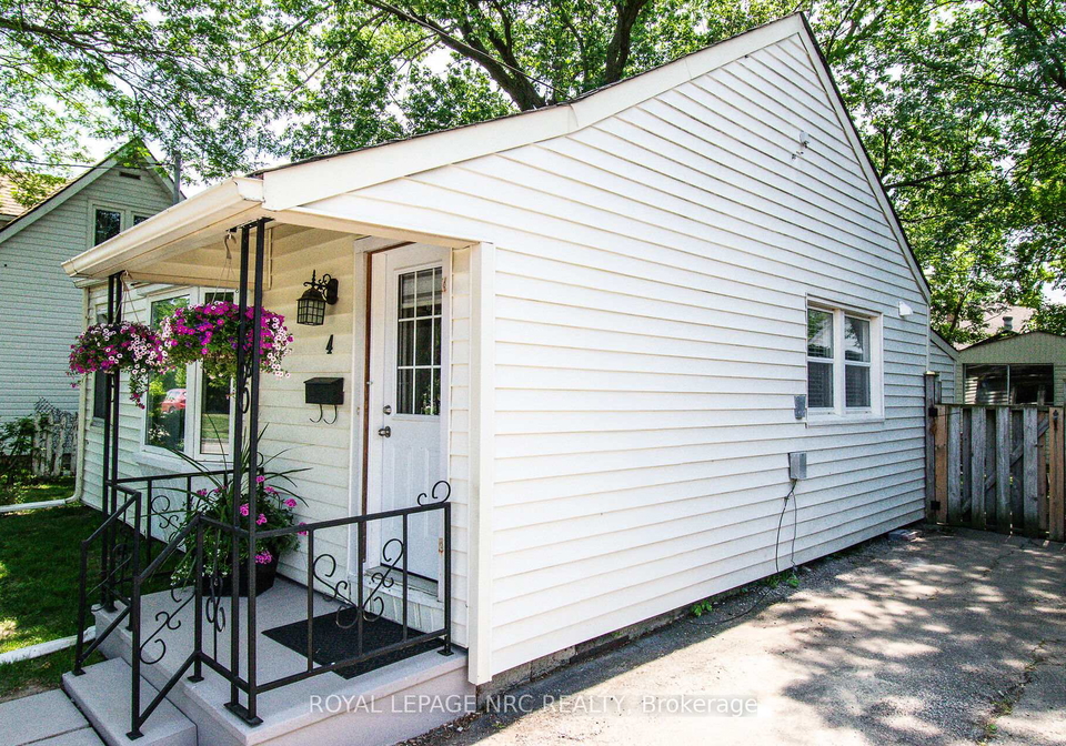 4-glen-avenue-st-catharines-ontario-x12279168