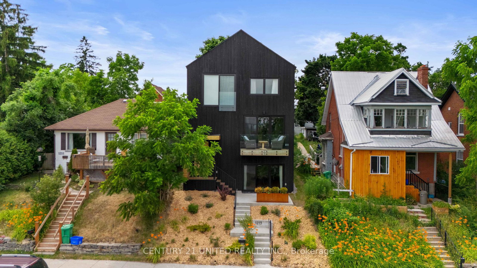 1213-grandview-avenue-peterborough-central-ontario-x12279423