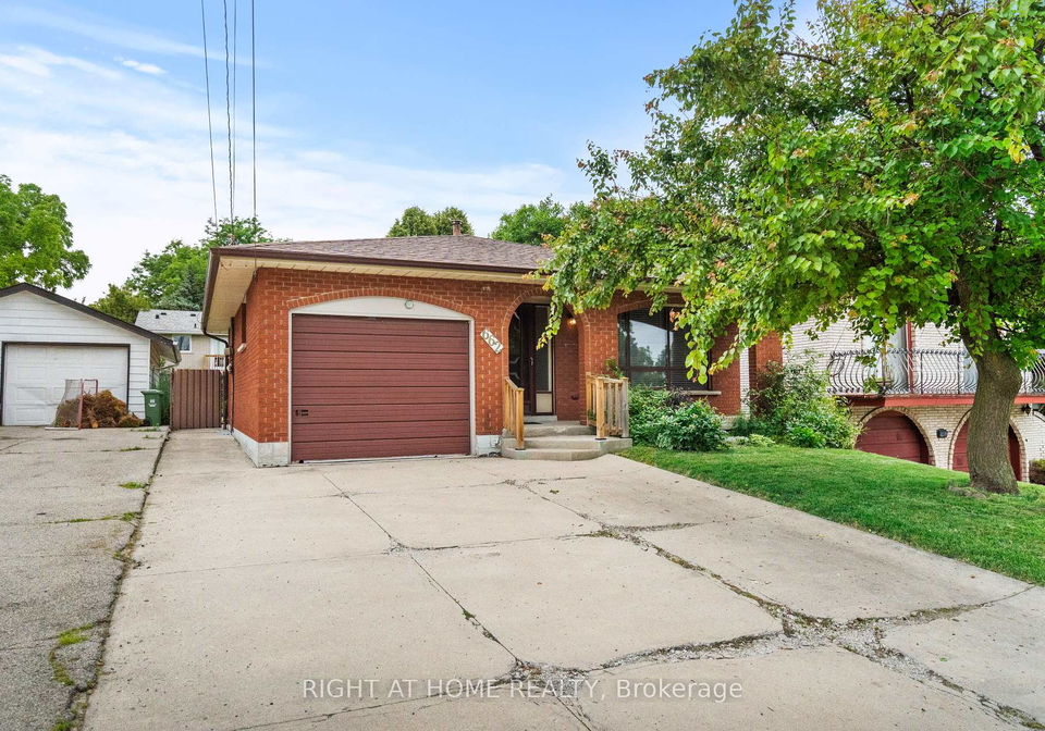 662-west-5th-street-hamilton-ontario-x12279488