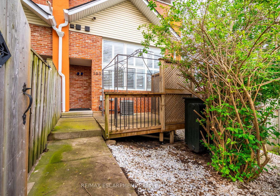 111-grey-street-brant-ontario-x12279534