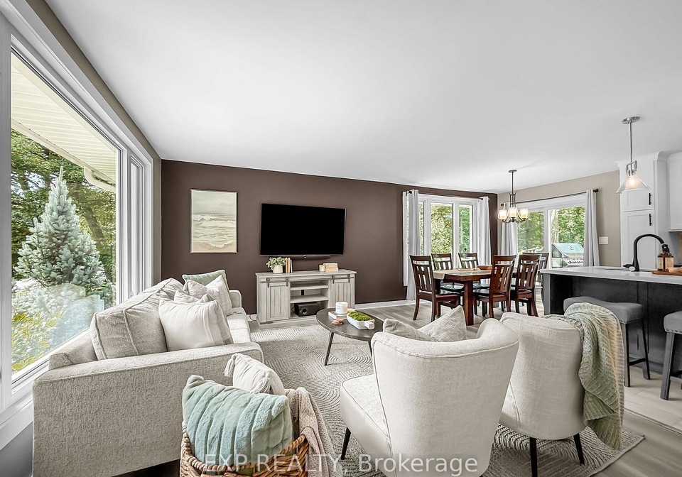 2135-mockingbird-street-strathroy-caradoc-ontario-x12279567