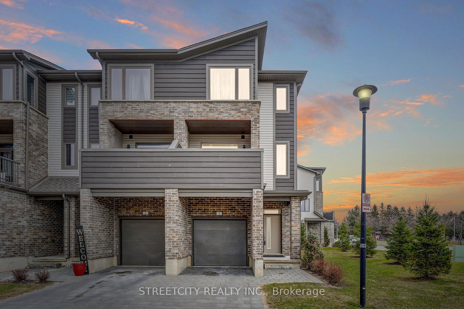 2070-meadowgate-boulevard-london-south-ontario-x12279569