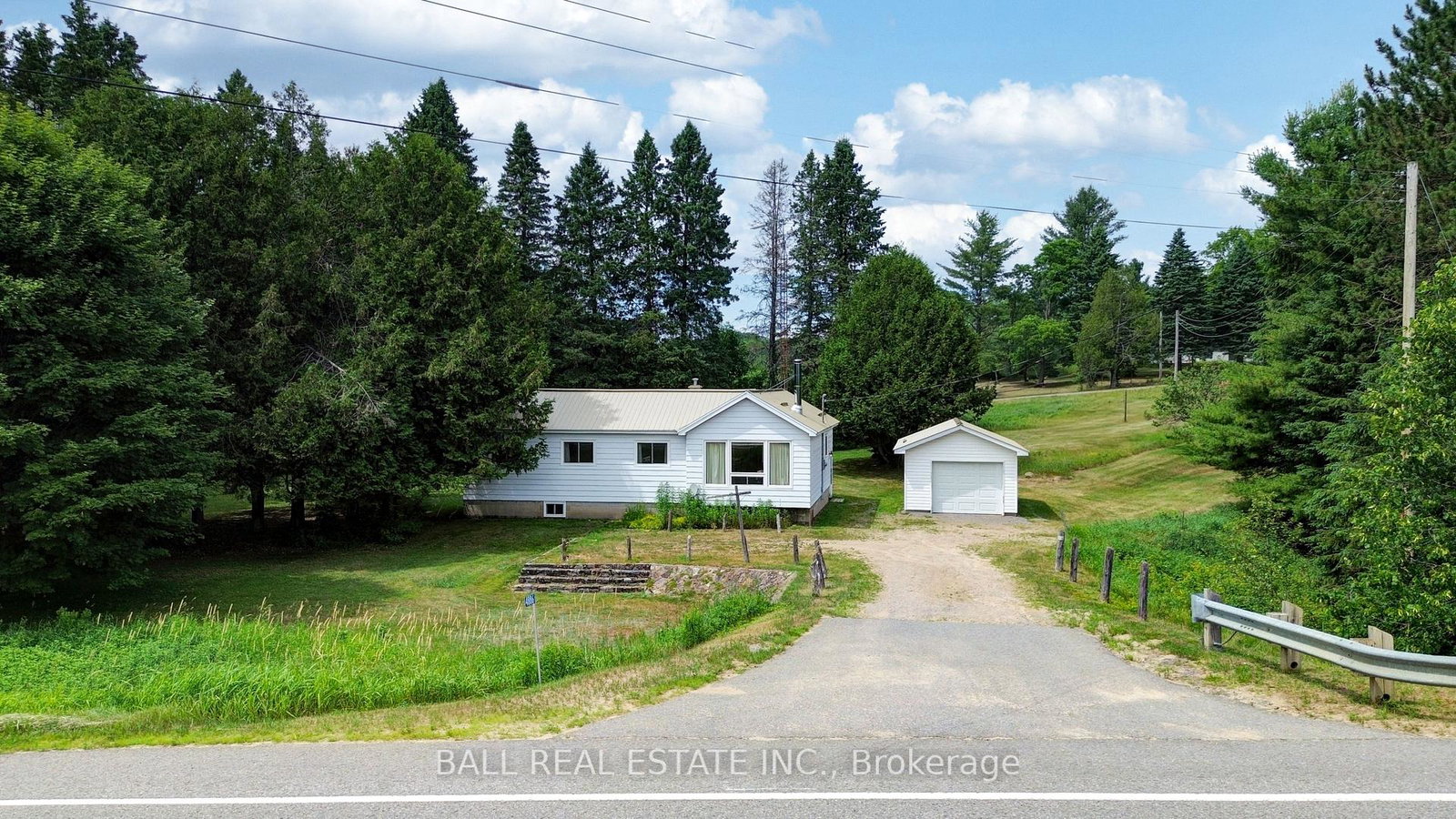 4886-highway-620-na-wollaston-ontario-x12279729