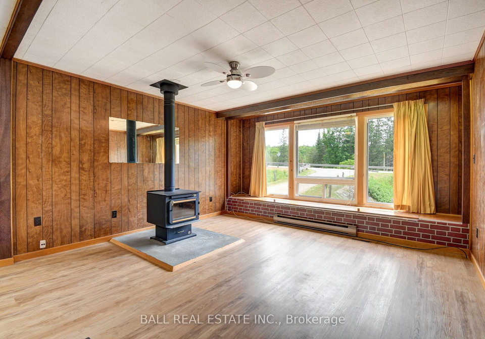 4886-highway-620-na-wollaston-ontario-x12279729