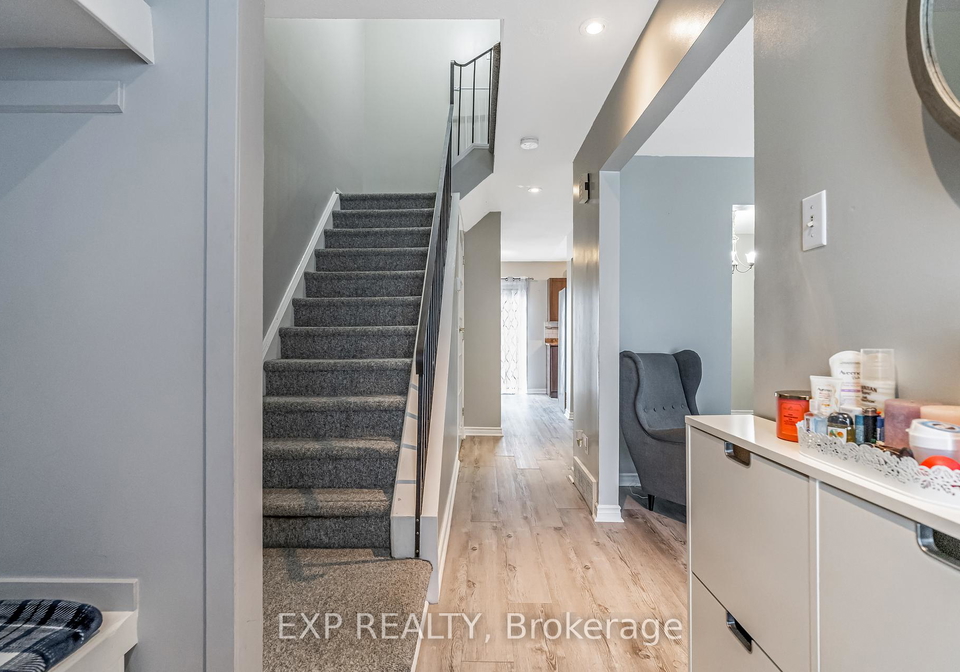 1742-shamandura-lane-ottawa-ontario-x12280134