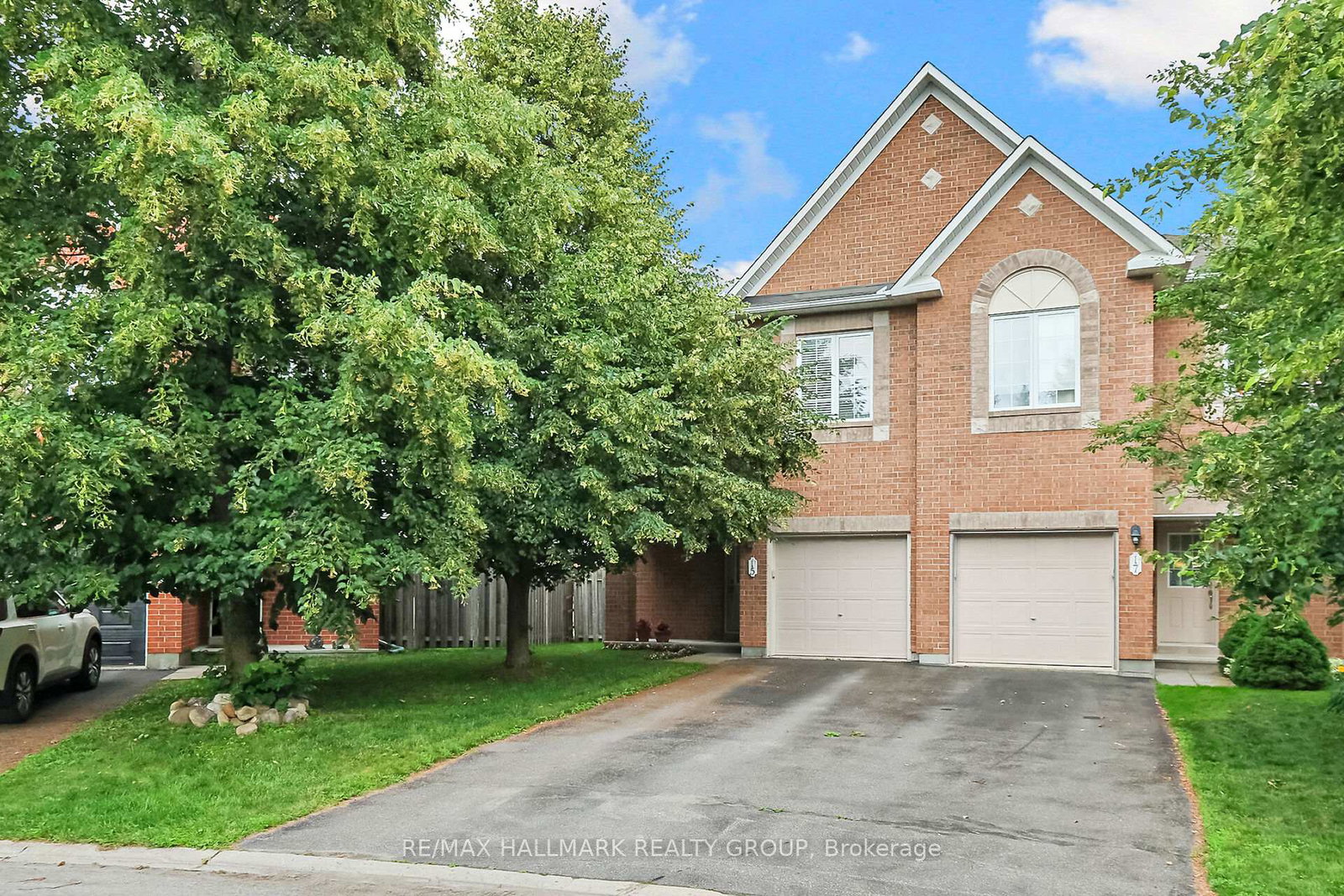 15-mcpeake-place-w-w-kanata-ontario-x12280137