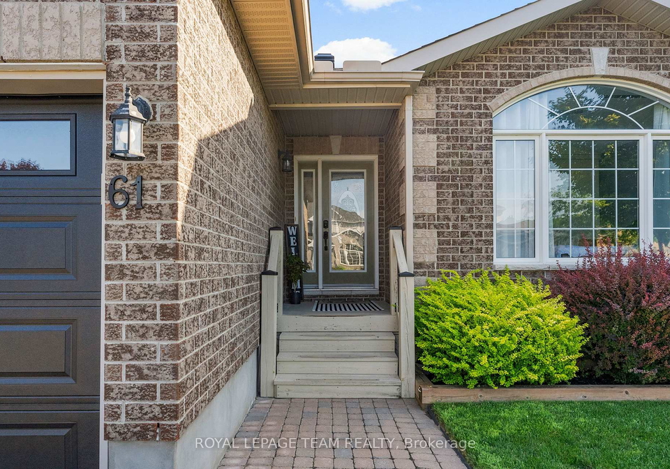 61-short-road-arnprior-ontario-x12280353
