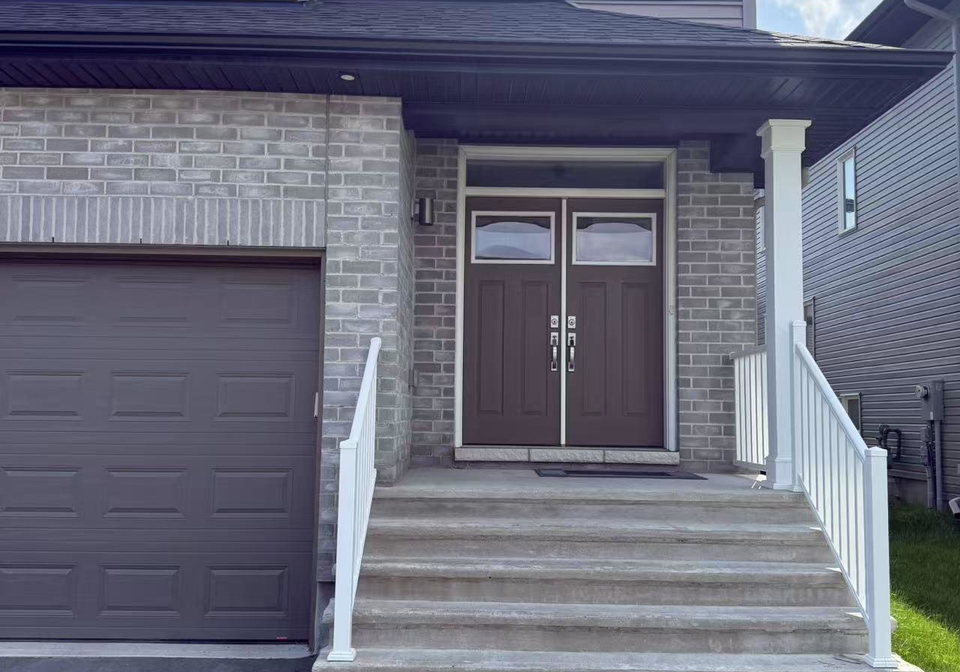 802-paseana-place-sw-sw-kanata-ontario-x12280787