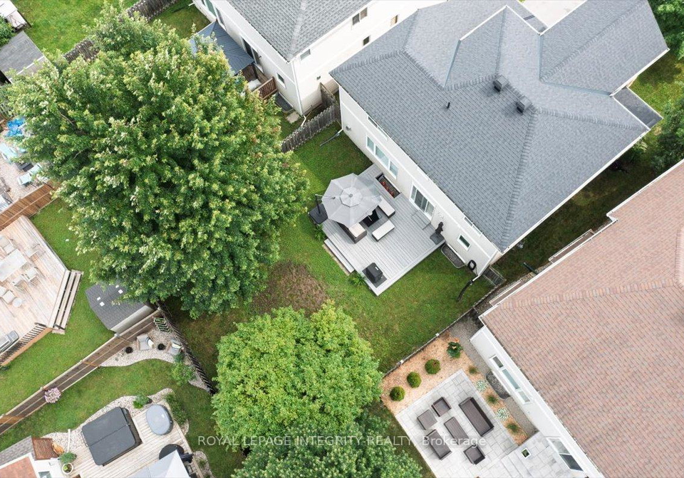 1105-luesby-crescent-ottawa-ontario-x12280945