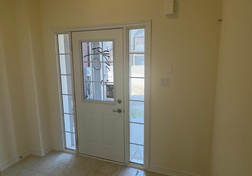 16-mckernan-avenue-brantford-ontario-x12281184