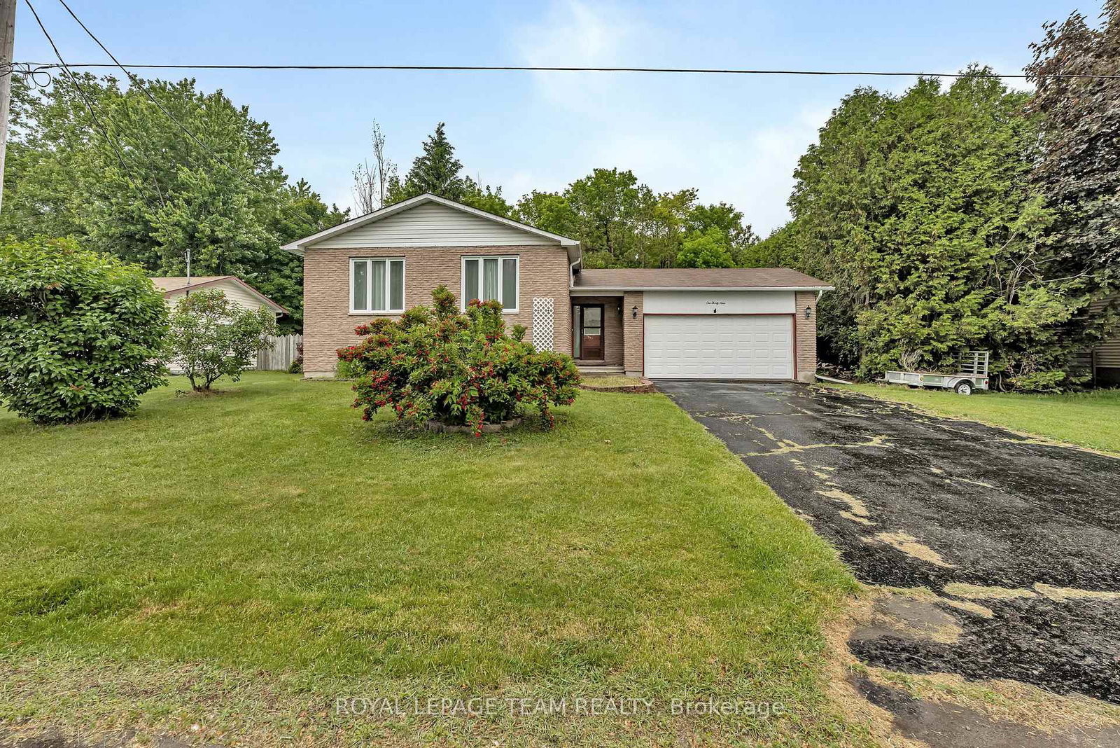 139-dunlop-crescent-russell-ontario-x12281217