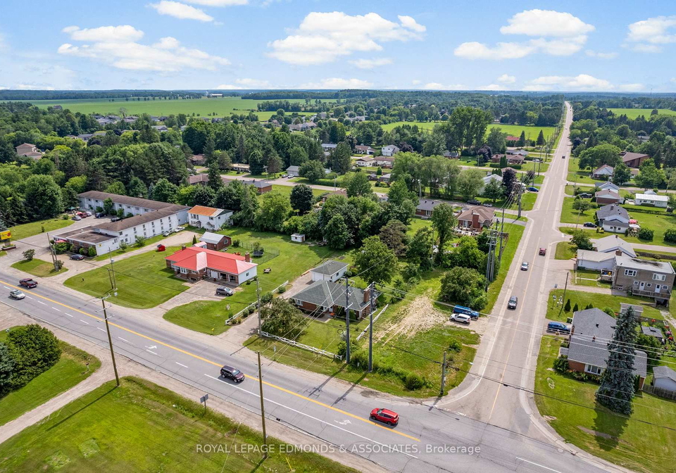 1212-pembroke-street-e-e-laurentian-valley-ontario-x12281303