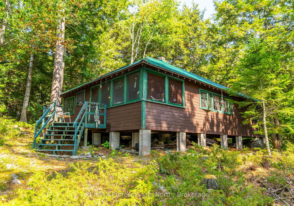 13055-little-hawk-south-shore-road-algonquin-highlands-ontario-x12281388