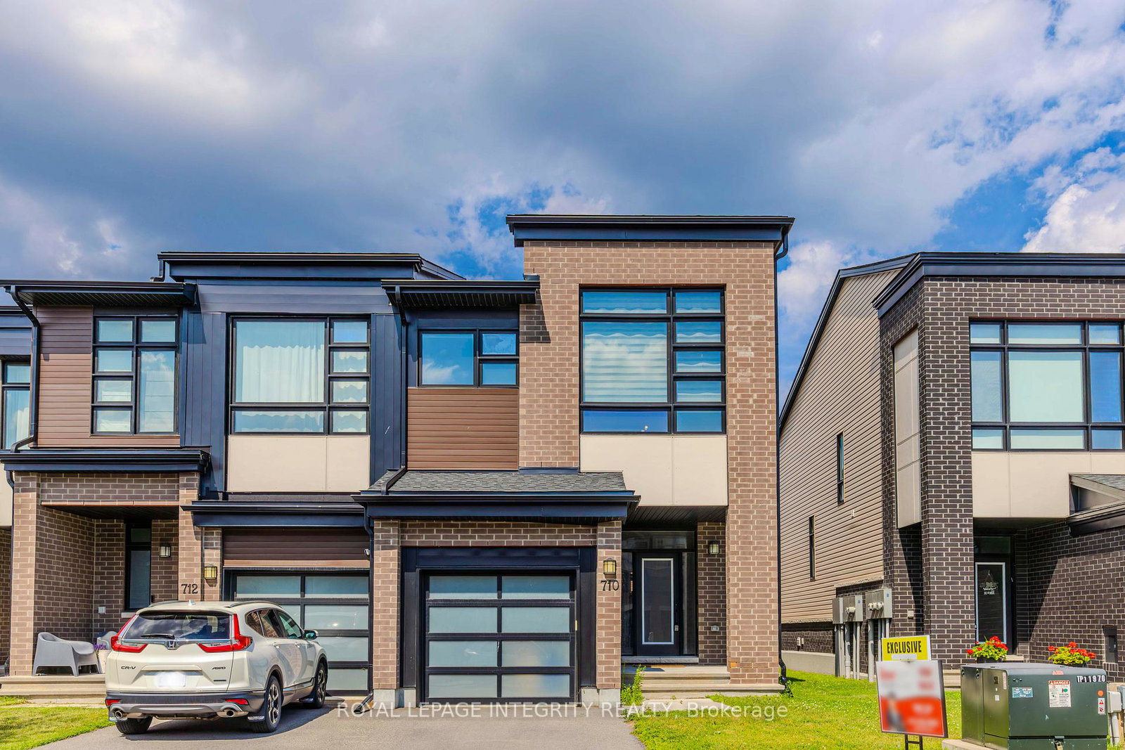 710-twist-way-kanata-ontario-x12281567