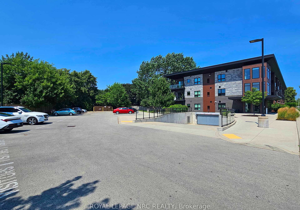 212-lakeport-road-st-catharines-ontario-x12281568
