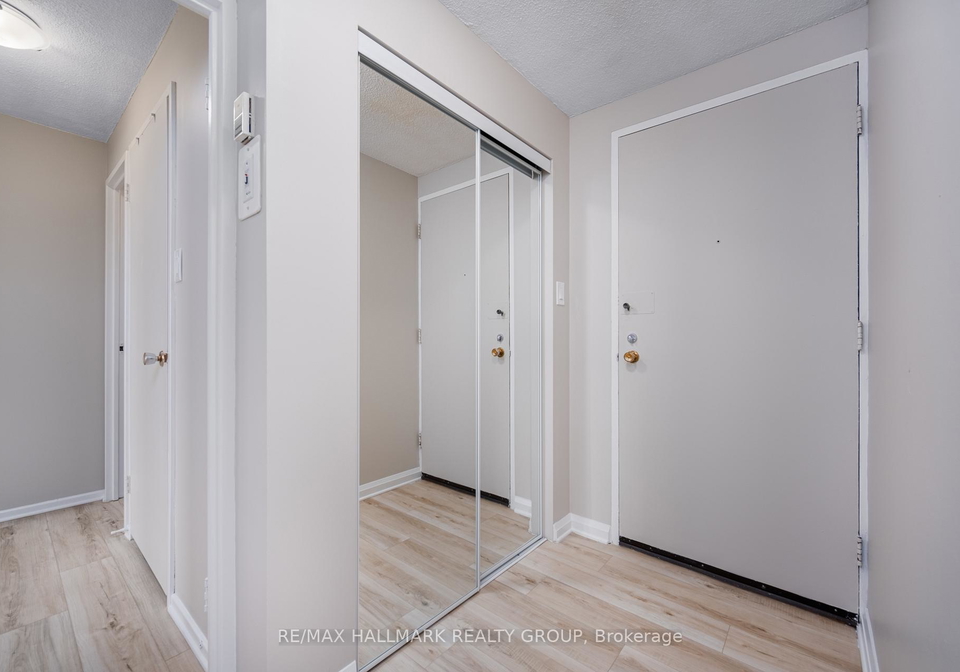 915-elmsmere-road-ottawa-ontario-x12281718