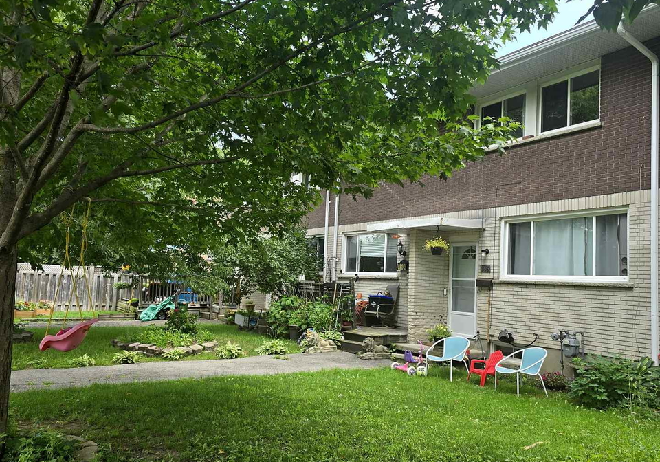 1506-lepage-avenue-ottawa-ontario-x12281932