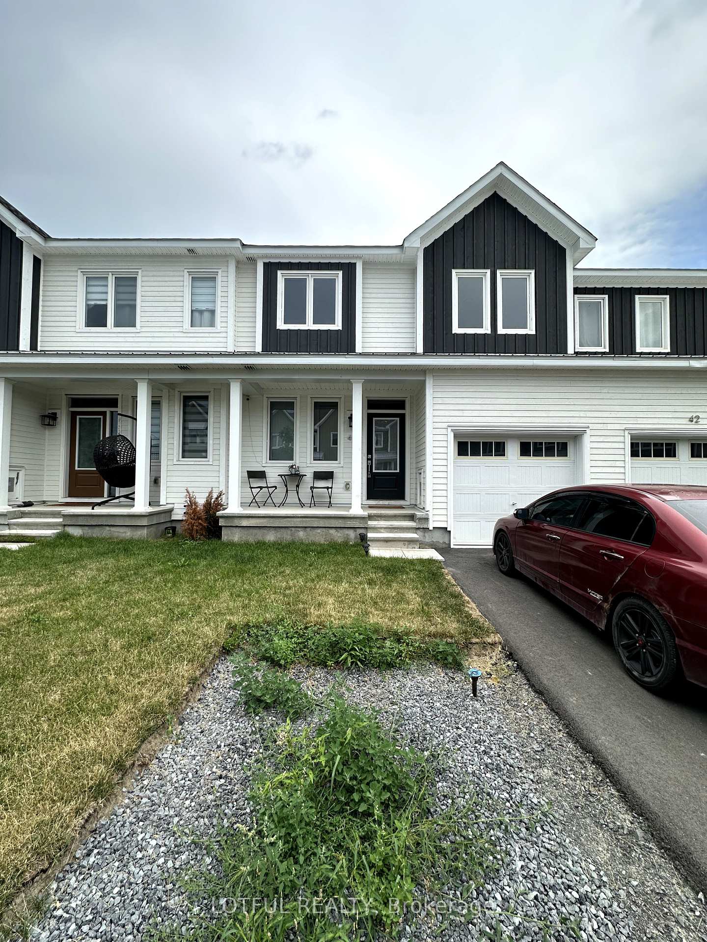 44-chasing-grove-ottawa-ontario-x12282025