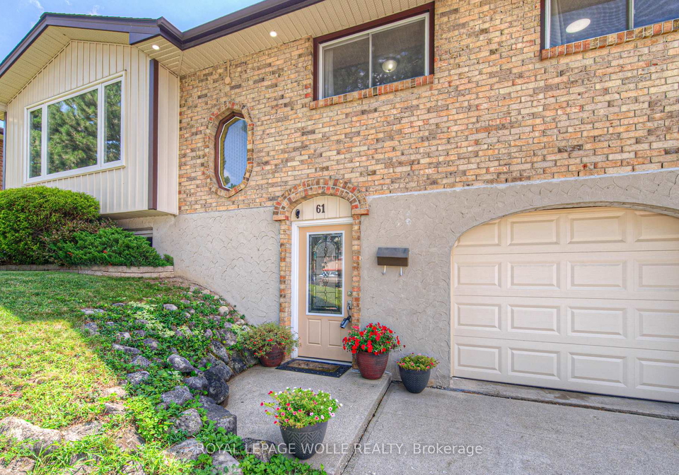 61-bluerock-crescent-cambridge-ontario-x12282391