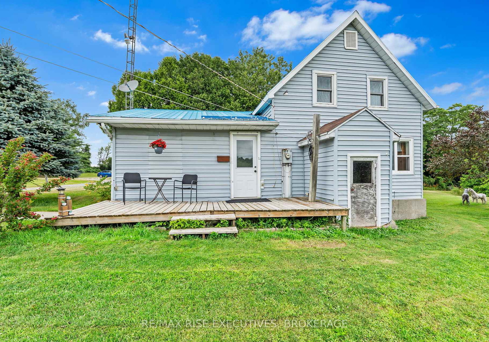 251-briar-hill-road-leeds-and-the-thousand-islands-ontario-x12282403