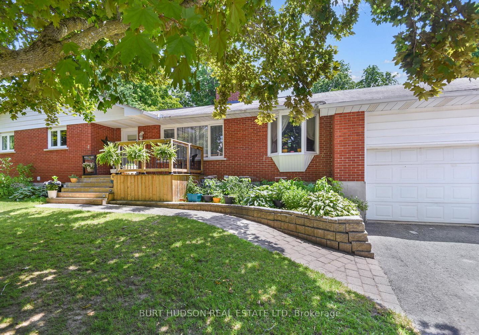 5-perth-street-rideau-lakes-ontario-x12282442
