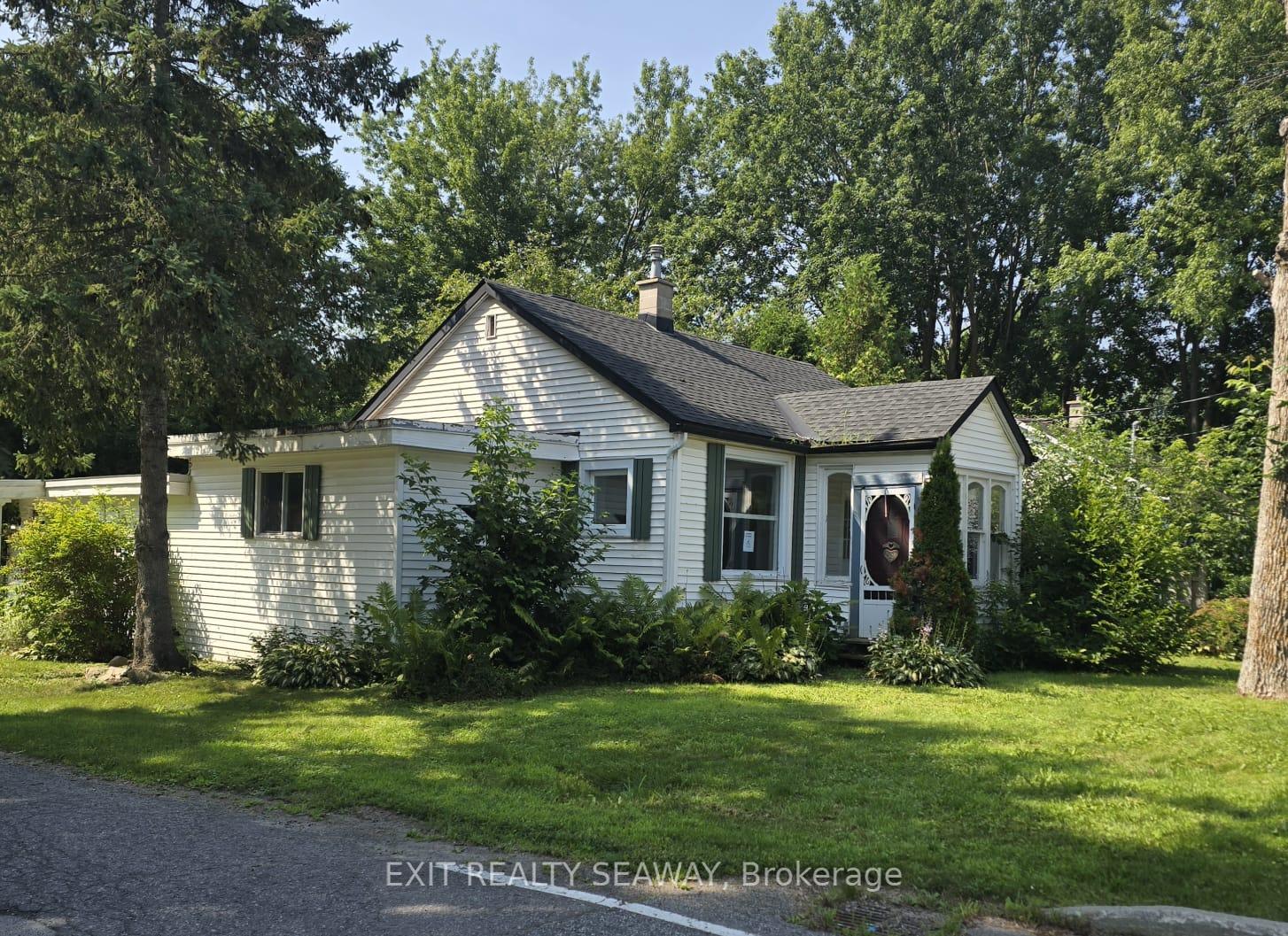8154-victoria-street-ottawa-ontario-x12282529