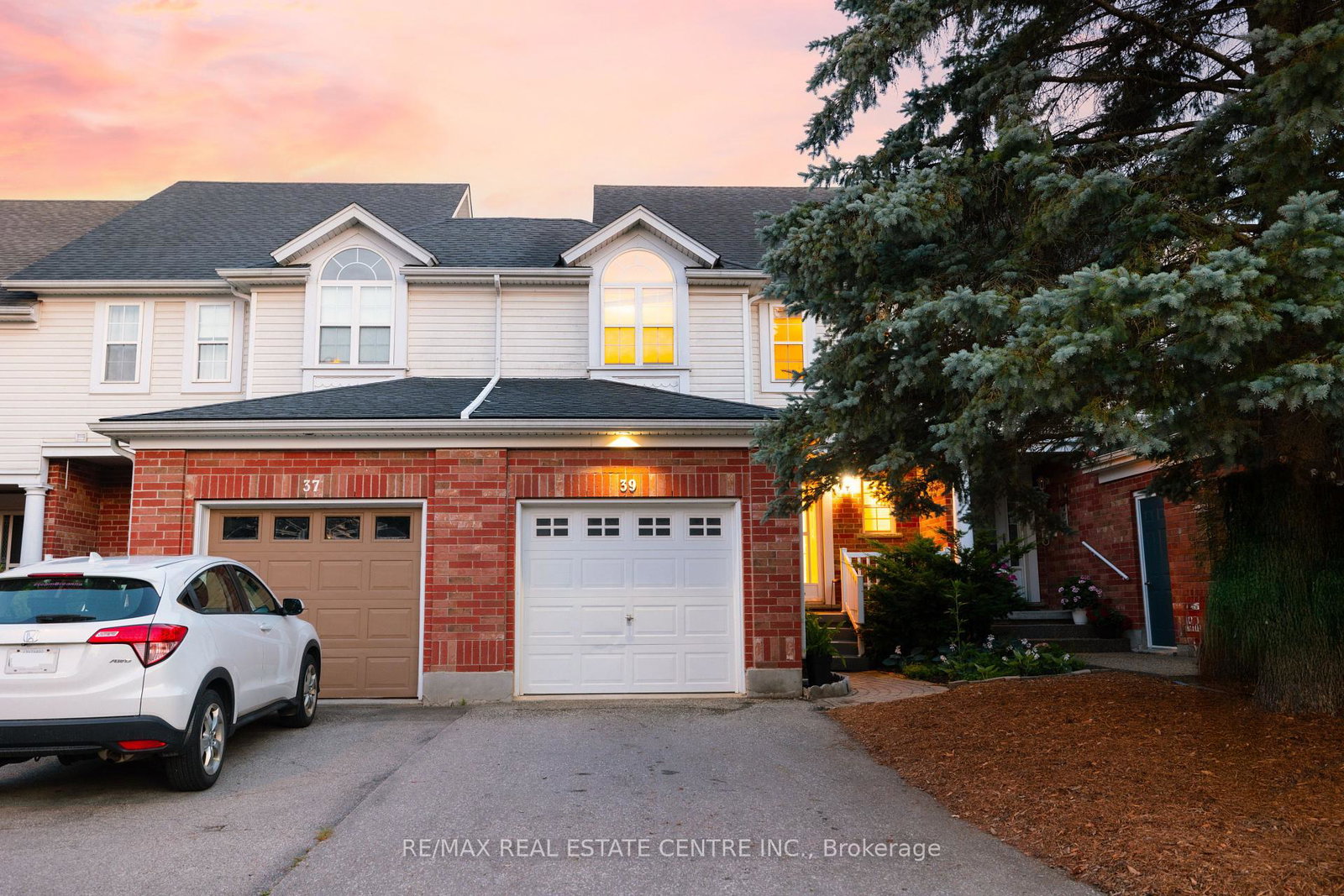 39-elma-place-cambridge-ontario-x12282748