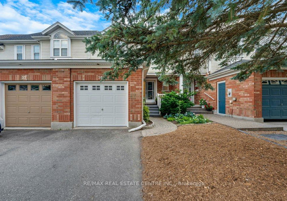 39-elma-place-cambridge-ontario-x12282748