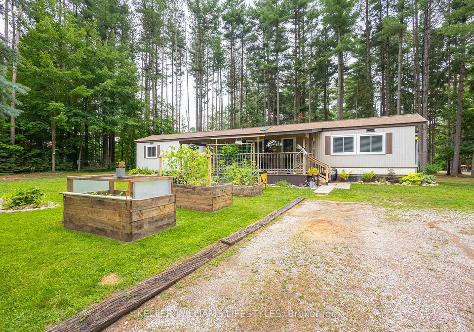 202-chestnut-drive-central-huron-ontario-x12282932