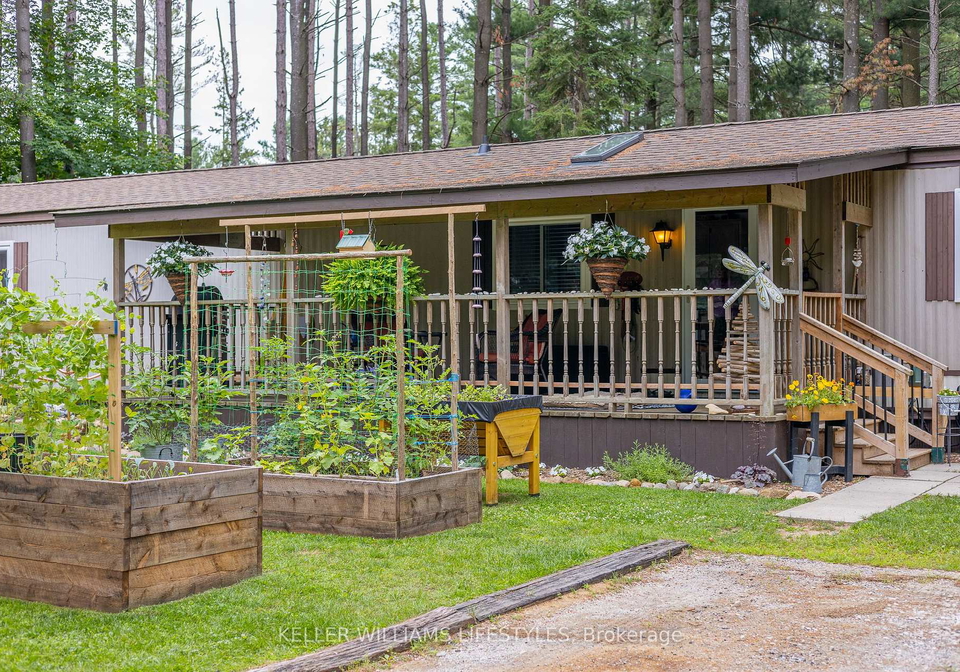 202-chestnut-drive-central-huron-ontario-x12282932