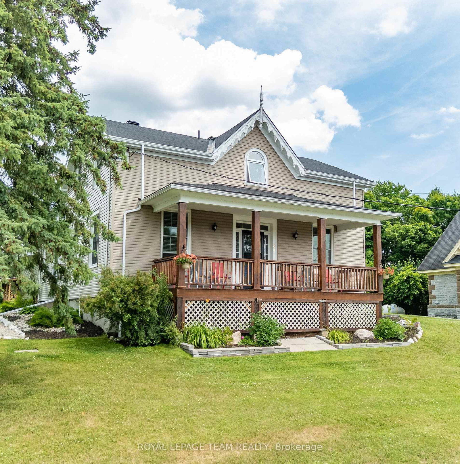 81-york-street-lanark-highlands-ontario-x12283020