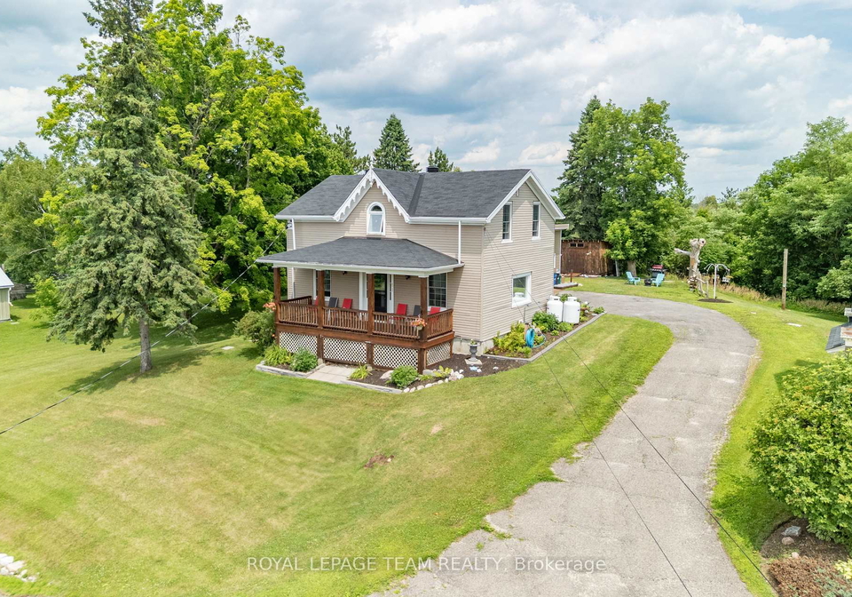 81-york-street-lanark-highlands-ontario-x12283020