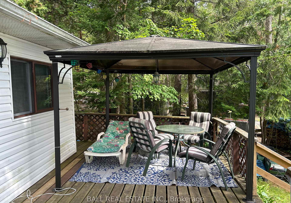 2645-fire-route-49a-na-selwyn-ontario-x12283122