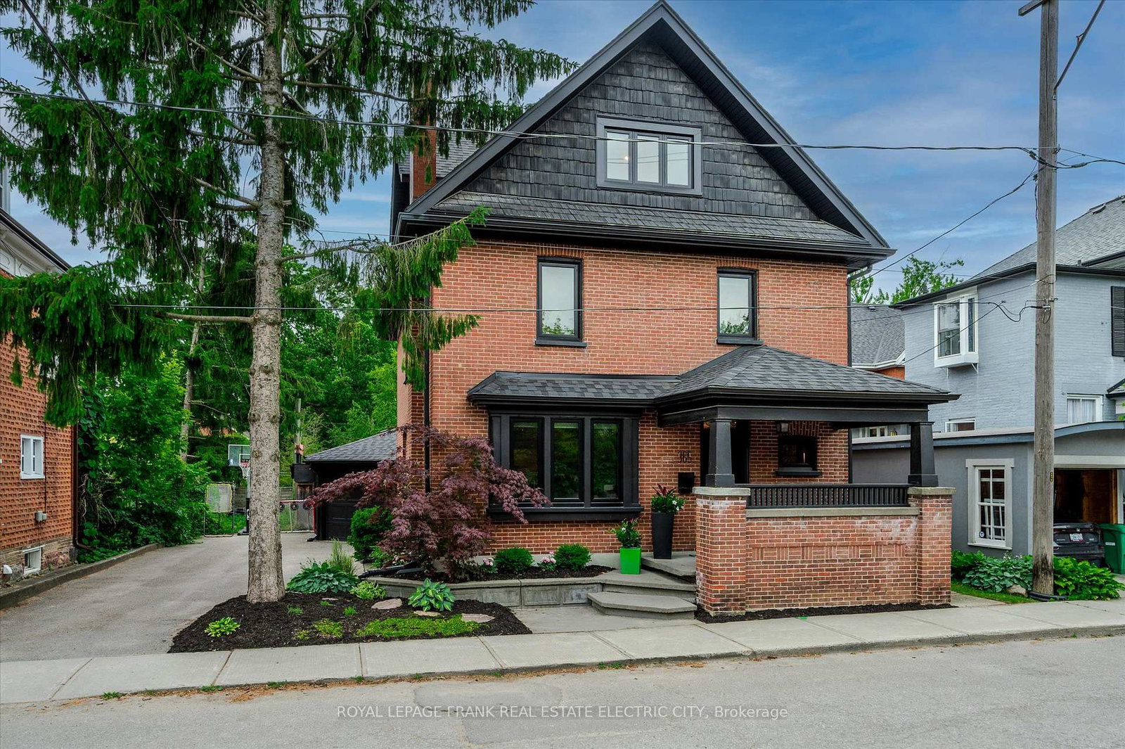 365-leslie-avenue-peterborough-central-ontario-x12283336