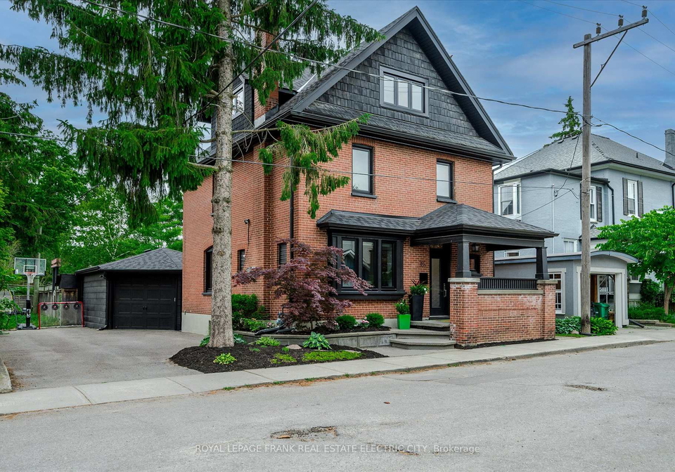 365-leslie-avenue-peterborough-central-ontario-x12283336