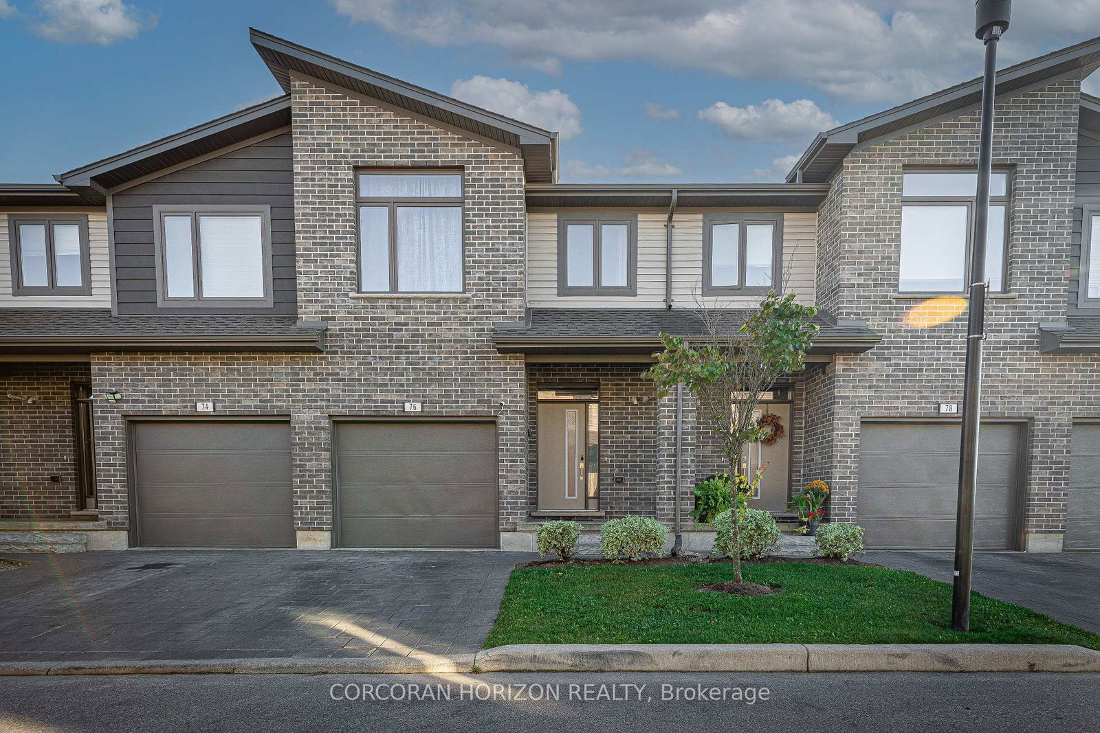 2070-meadowgate-boulevard-london-south-ontario-x12283420