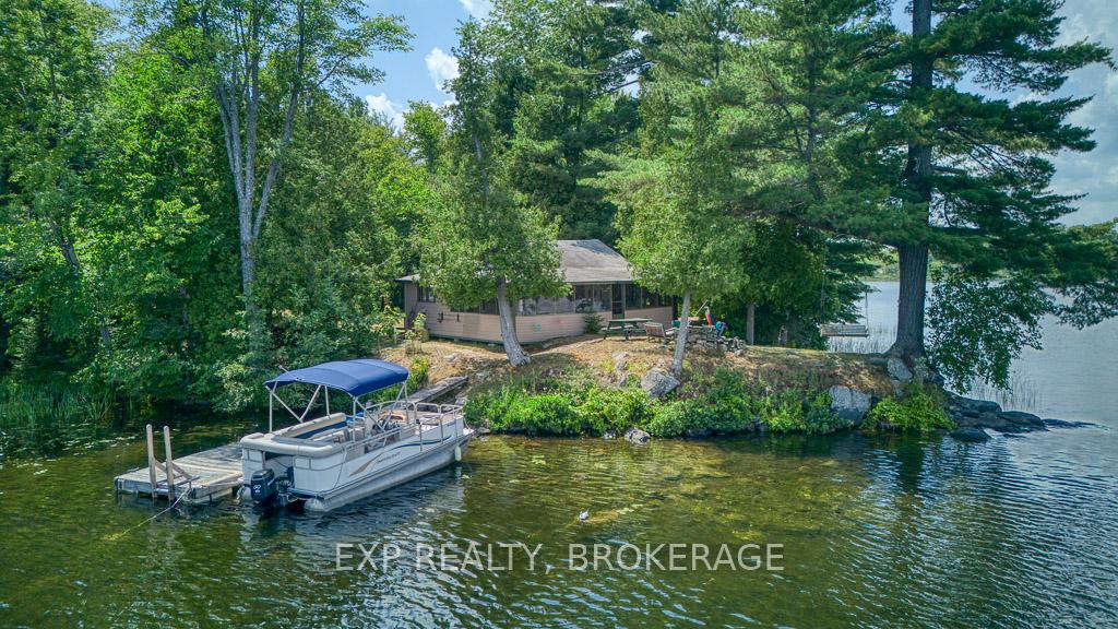 c-island-na-frontenac-ontario-x12283496