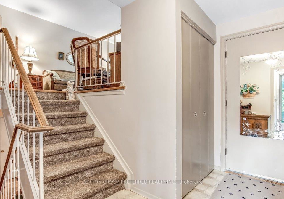 123-applewood-crescent-london-south-ontario-x12283678