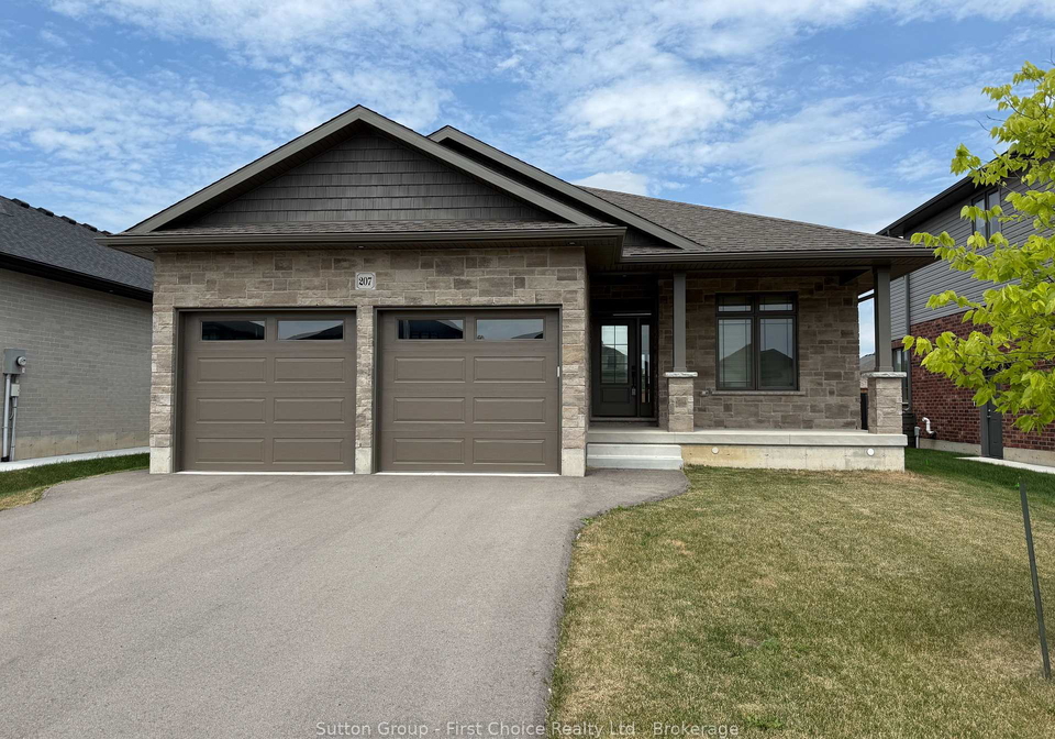 207-arden-crescent-west-perth-ontario-x12283753
