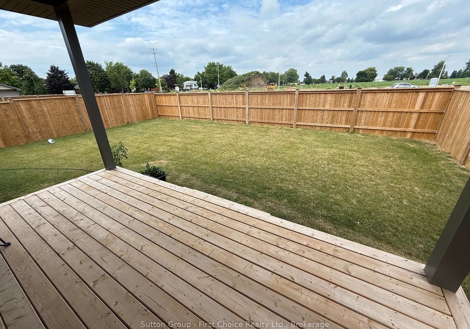 207-arden-crescent-west-perth-ontario-x12283753