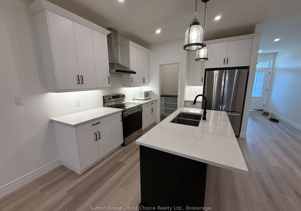 207-arden-crescent-west-perth-ontario-x12283753