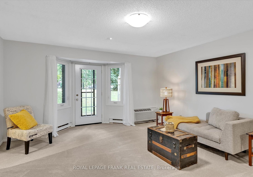 645-whitaker-street-peterborough-east-ontario-x12283913